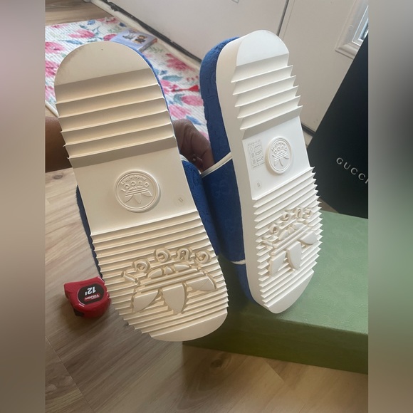 Gucci X Adidas 
GG Platform Sandal Blue - Picture 4 of 6